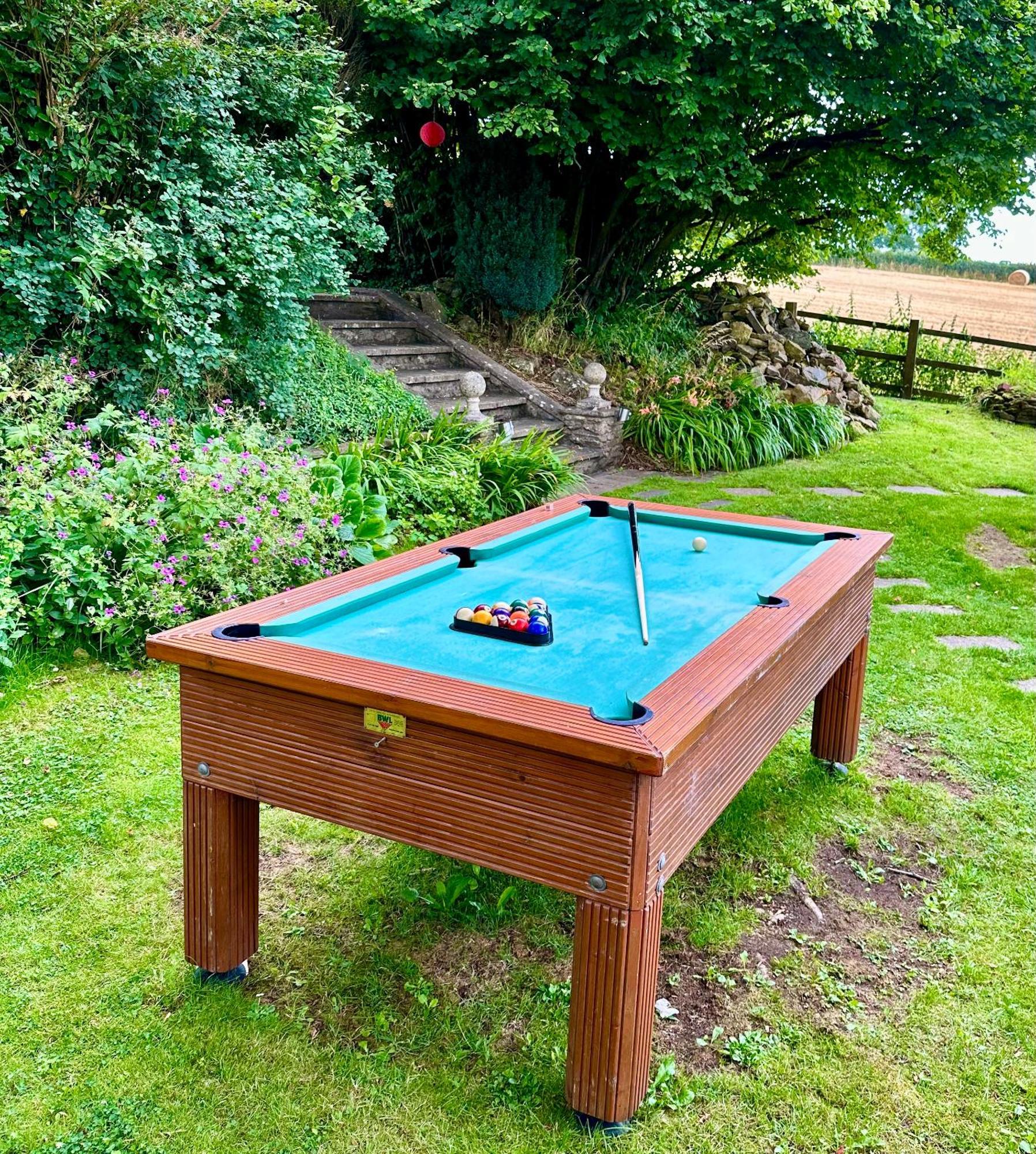 Wisteria View With Hottub & Cabin Sleeps 20 Chippenham  Exterior photo